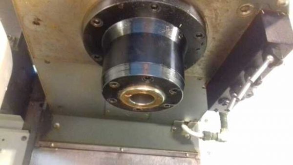 Máquina HAAS usada VF-2TR 30000rpm